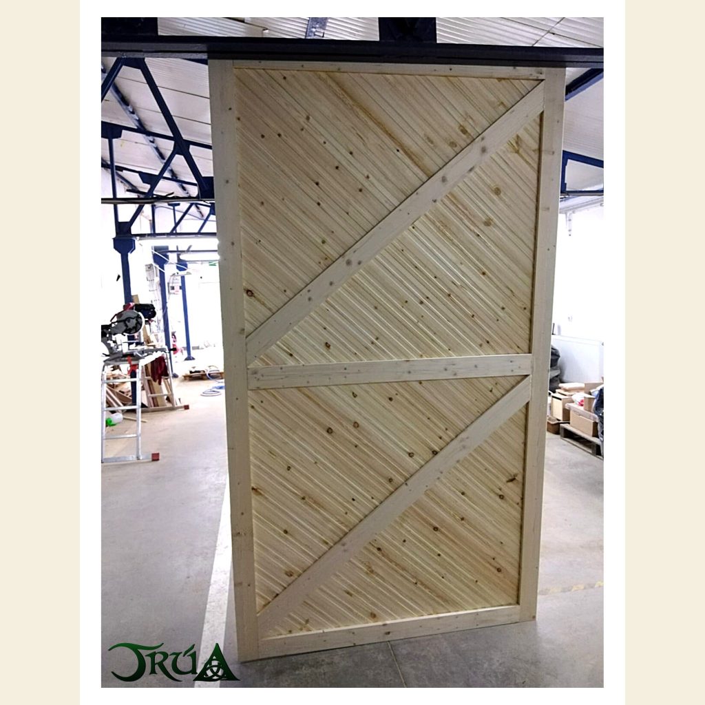 Barn door atelier (3)