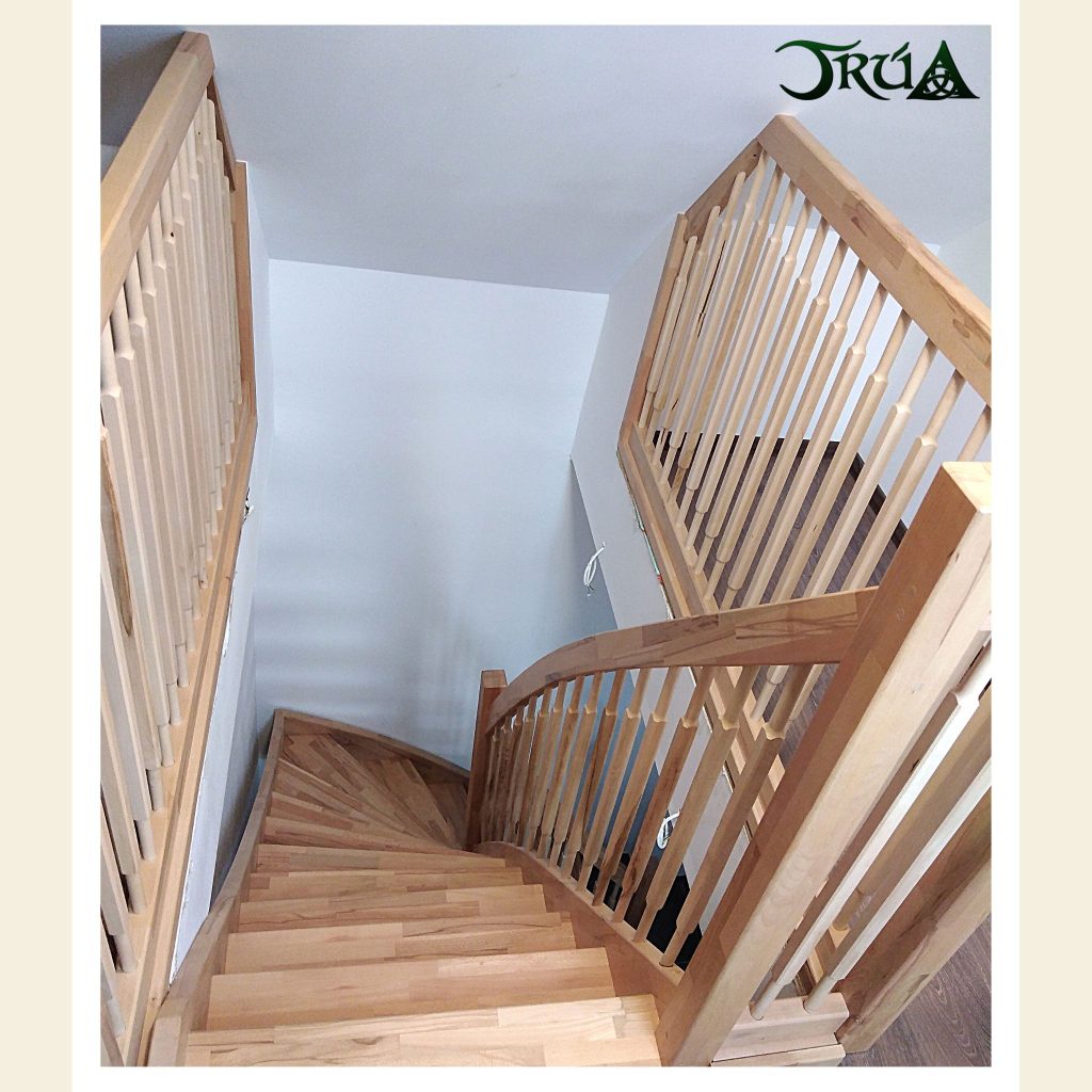 balustrada scara pe structura lemn fag (10)