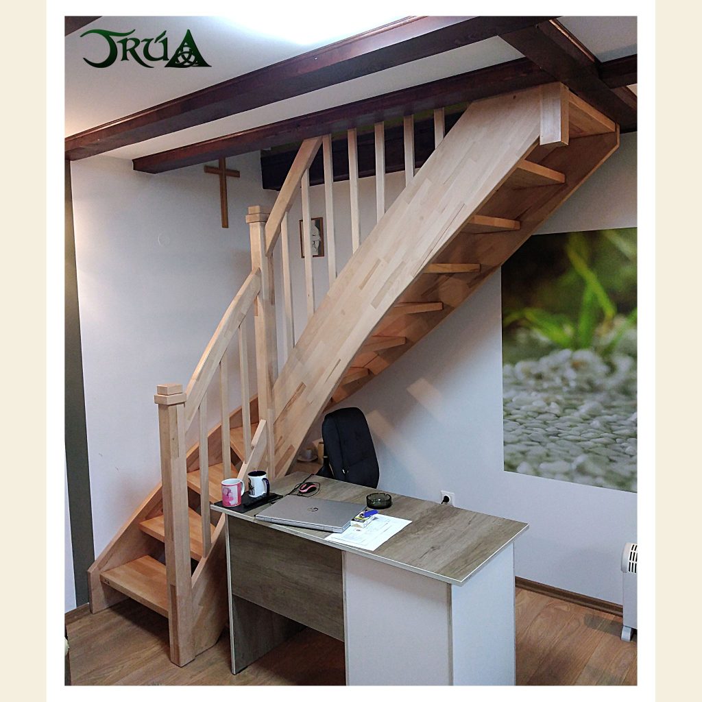 scara pe structura lemn fag (1)