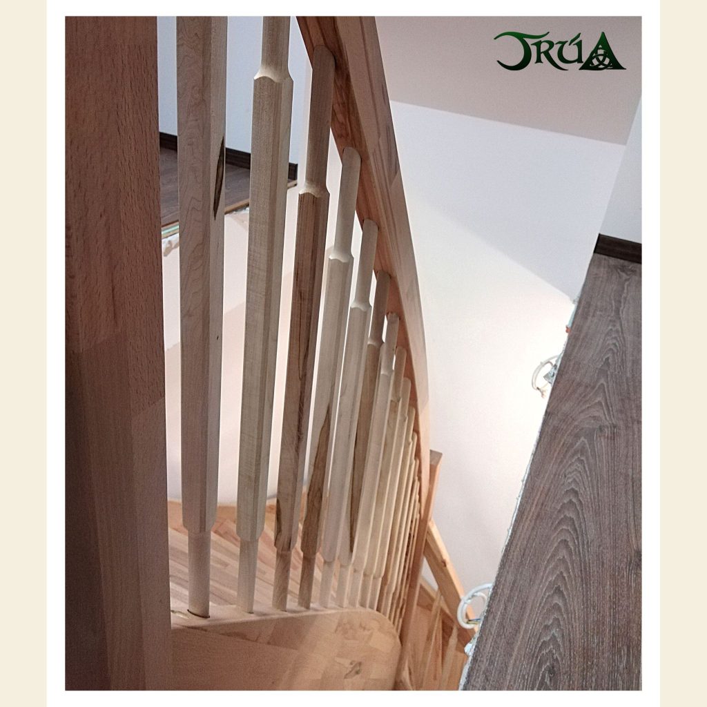 scara pe structura lemn fag (2)