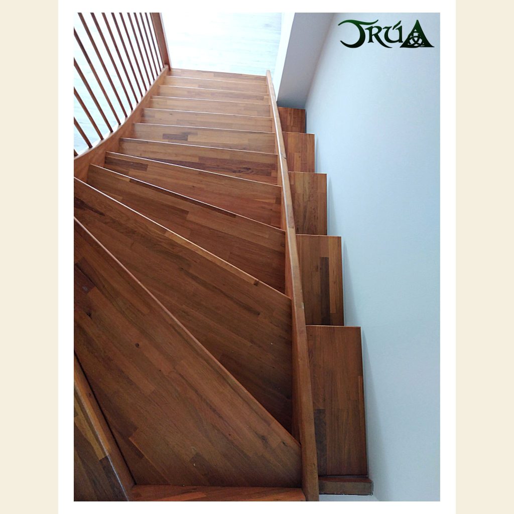 scara pe structura lemn stejar completare (4)