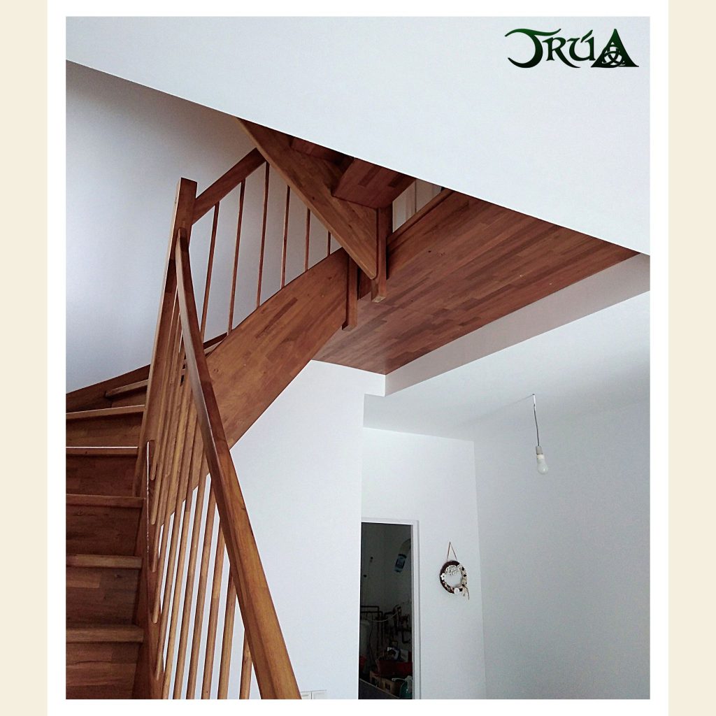 scara pe structura lemn stejar completare (7)