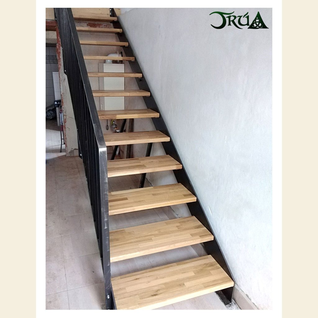 structura metalica cu stejar (2)