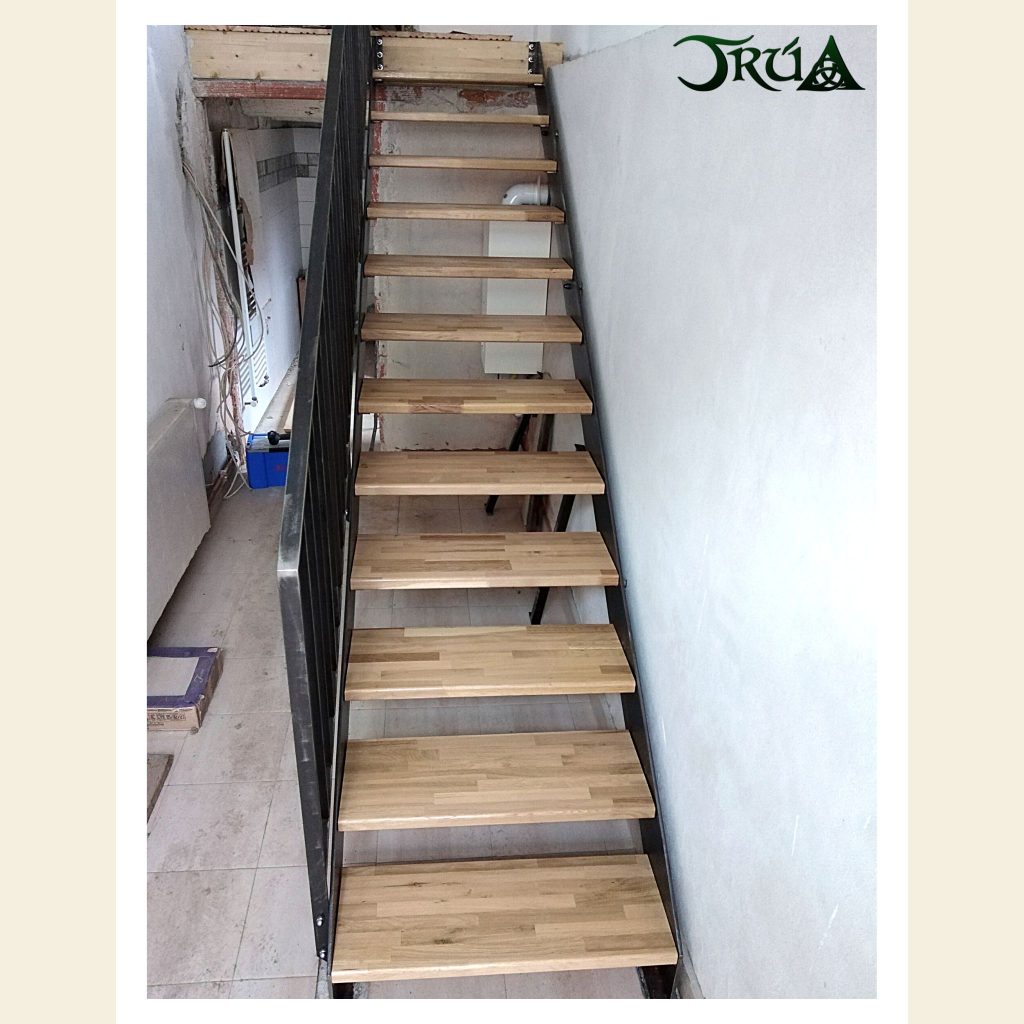 structura metalica cu stejar (4)
