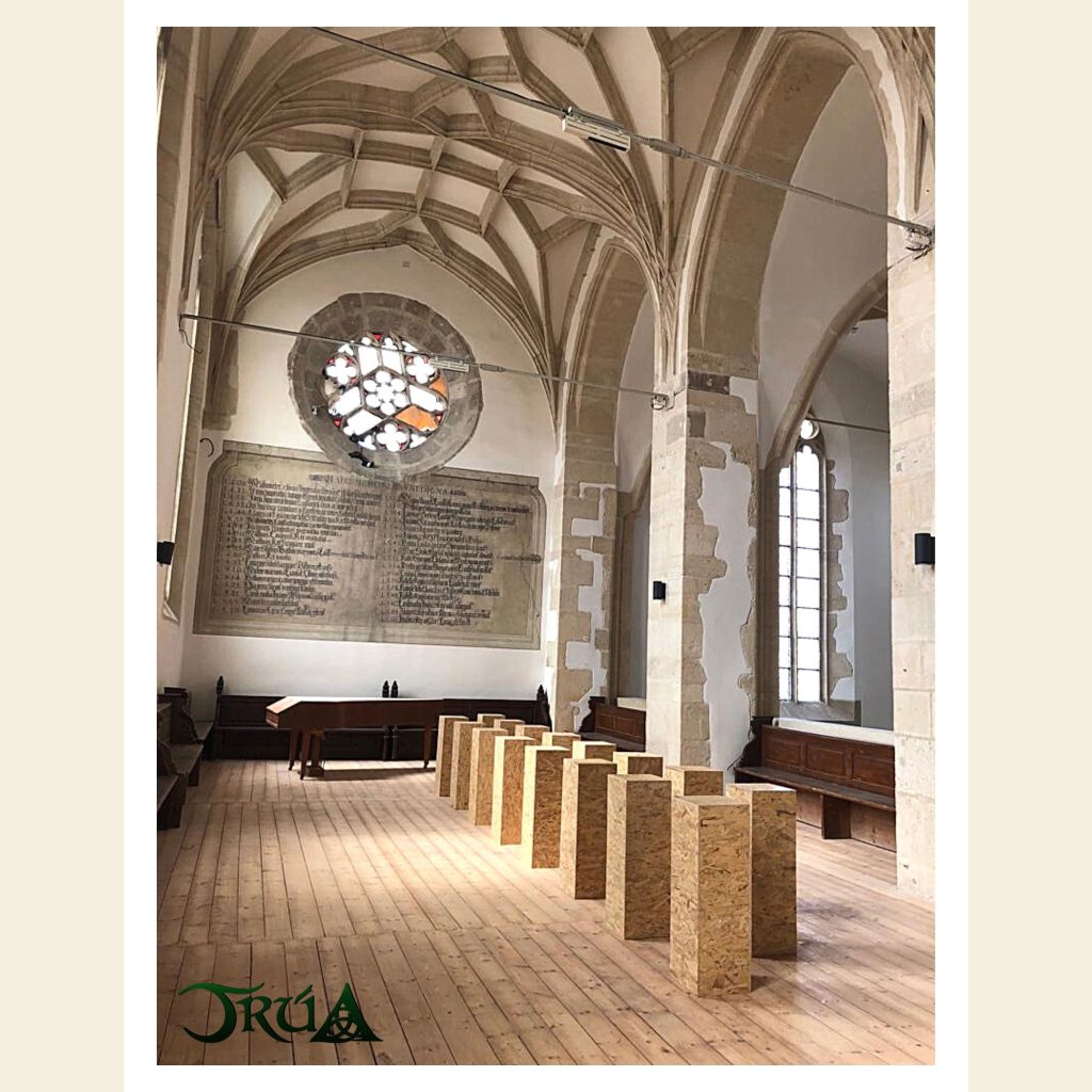 Socluri biserica (4)
