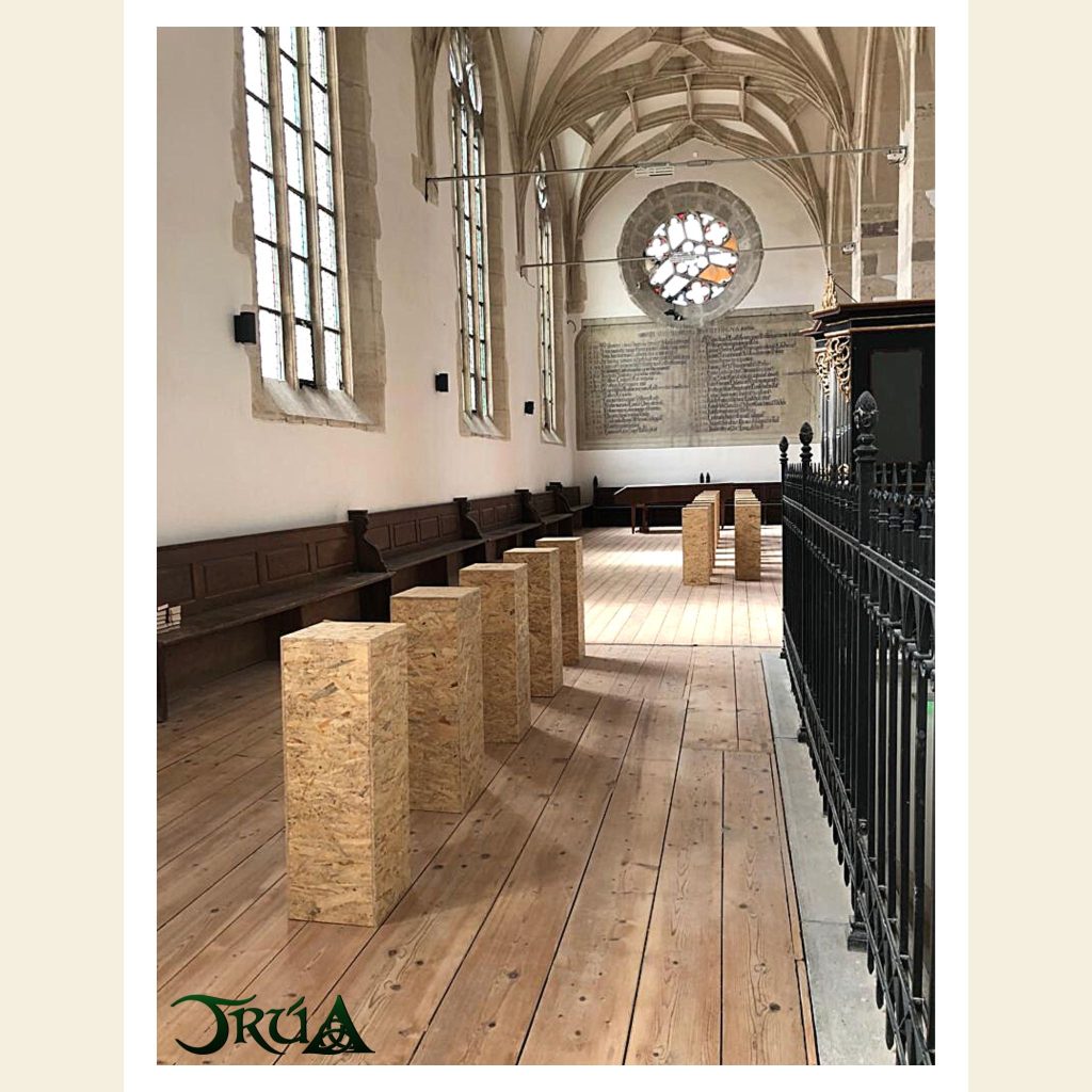 Socluri biserica (7)