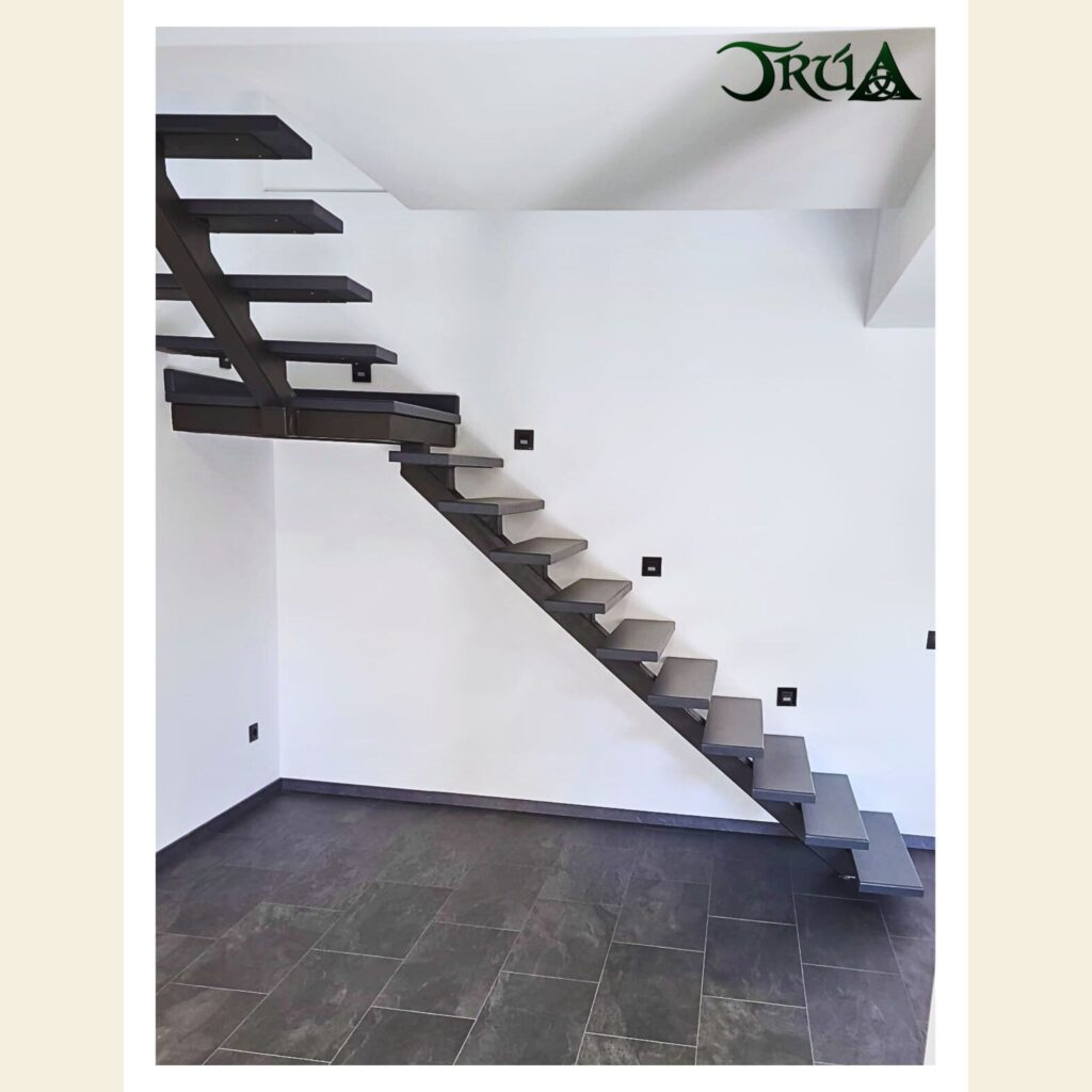 3 Trepte pentru scara metalica