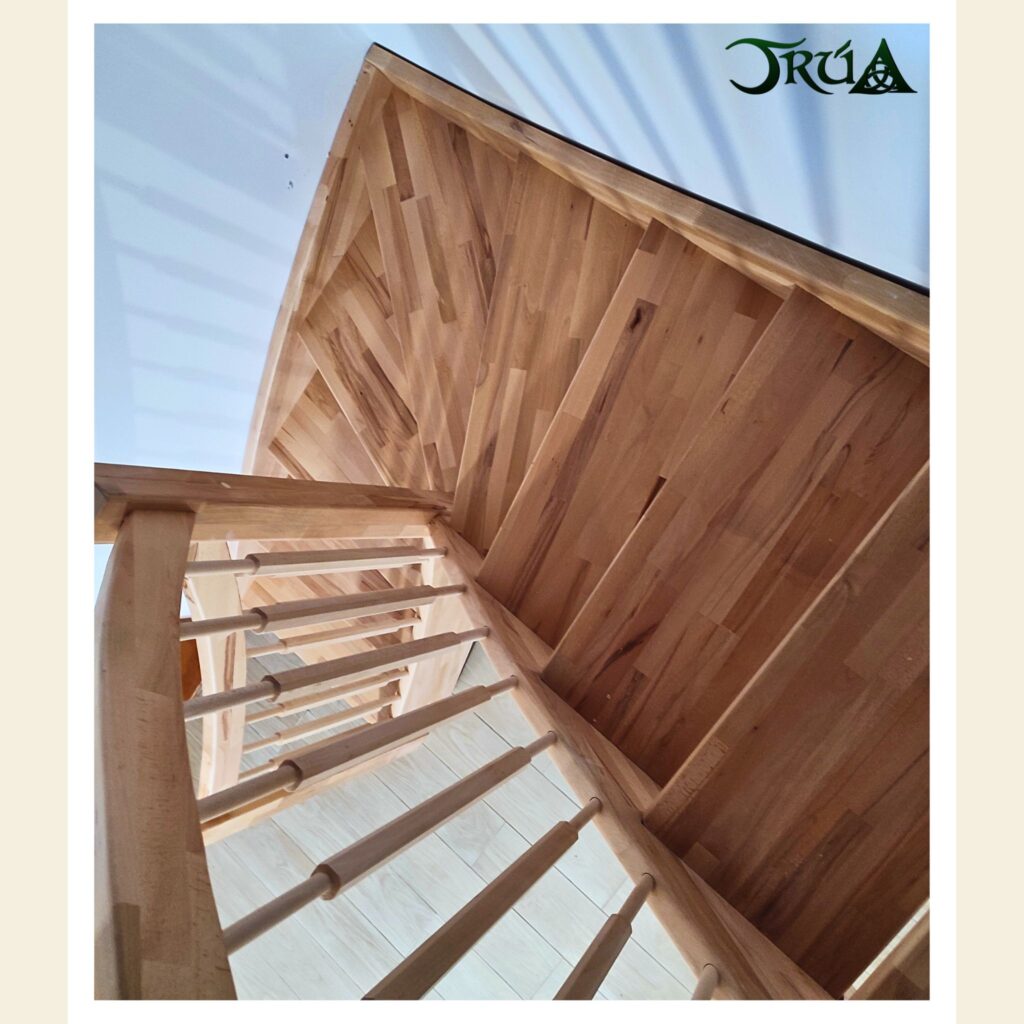 20 - scara structura lemn