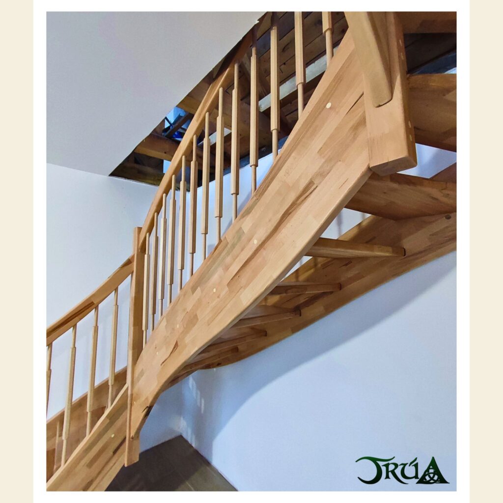 7 - scara structura lemn