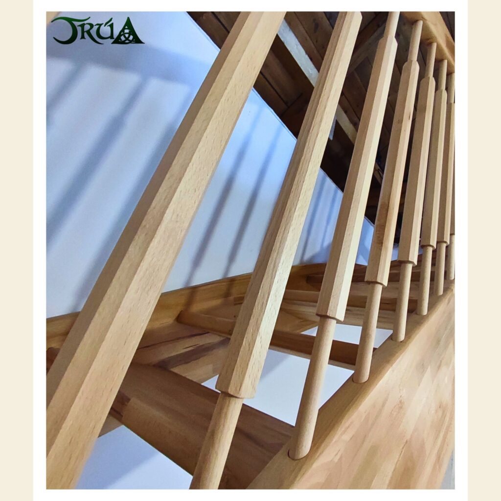 8 - scara structura lemn