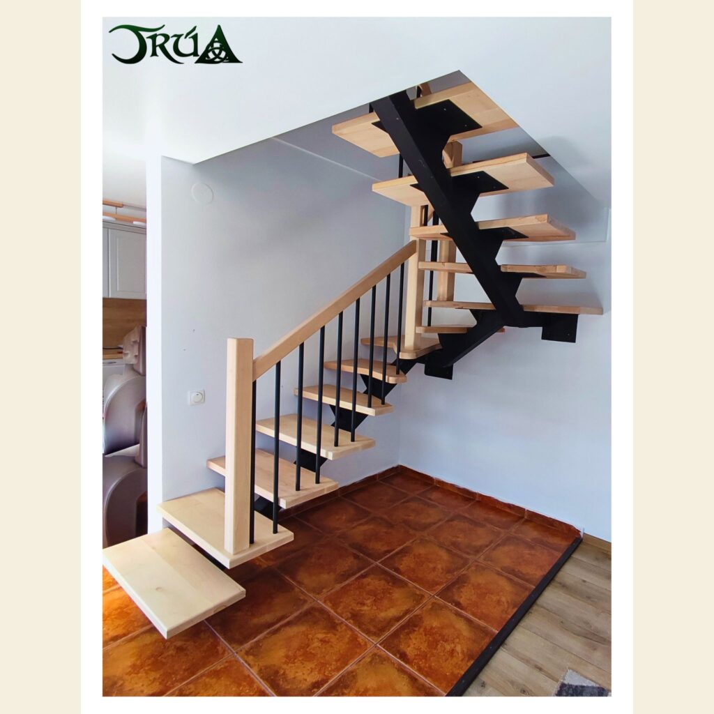 22 Placare cu lemn scara metal