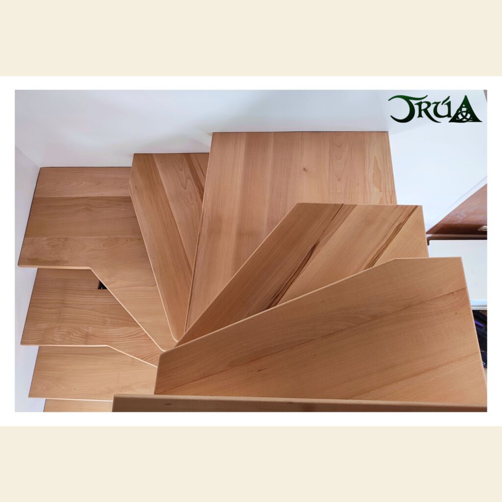 7 Placare cu lemn scara metal