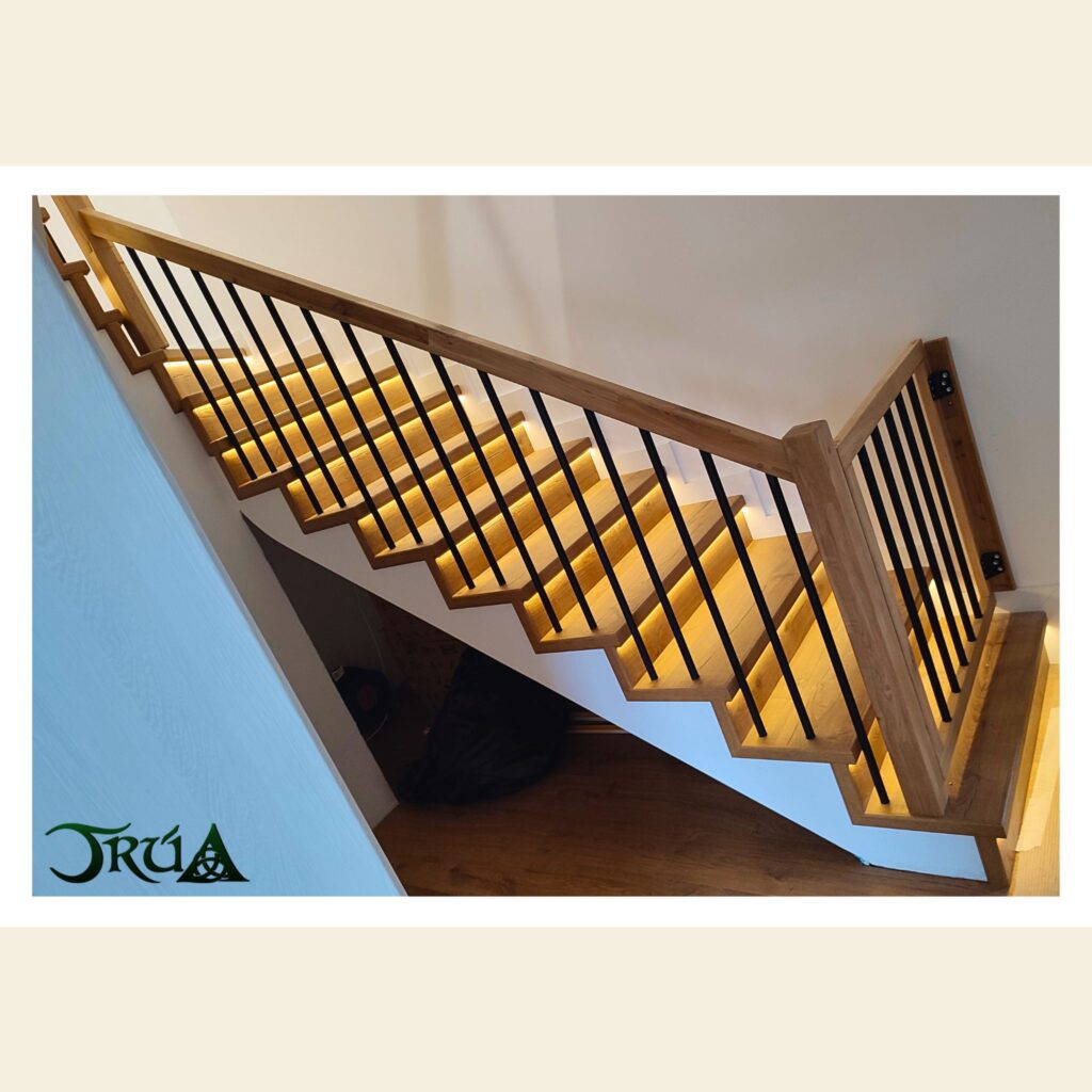 15 Balustrada lemn metal cu portita copii