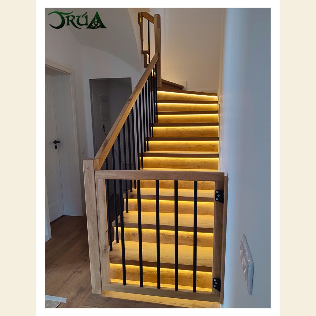 20 Balustrada lemn metal cu portita copii