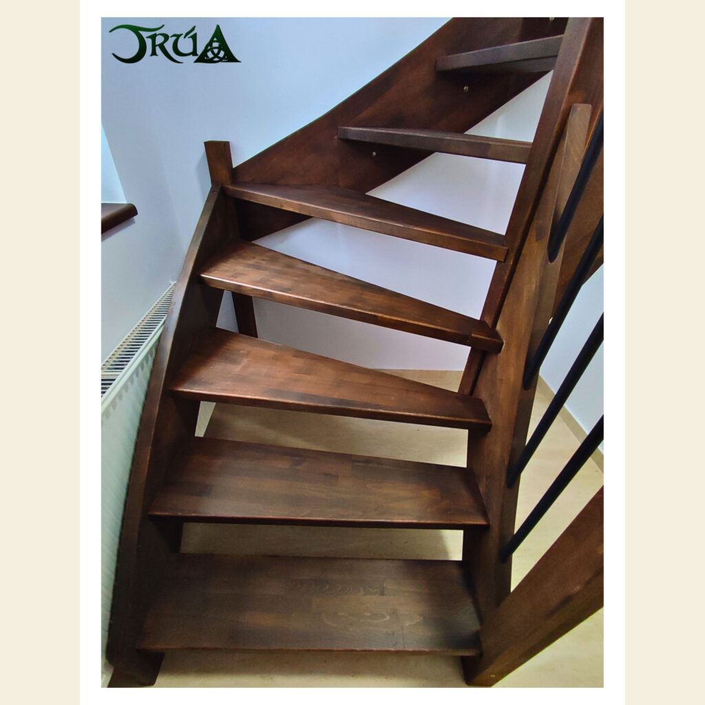 16 scara structura lemn
