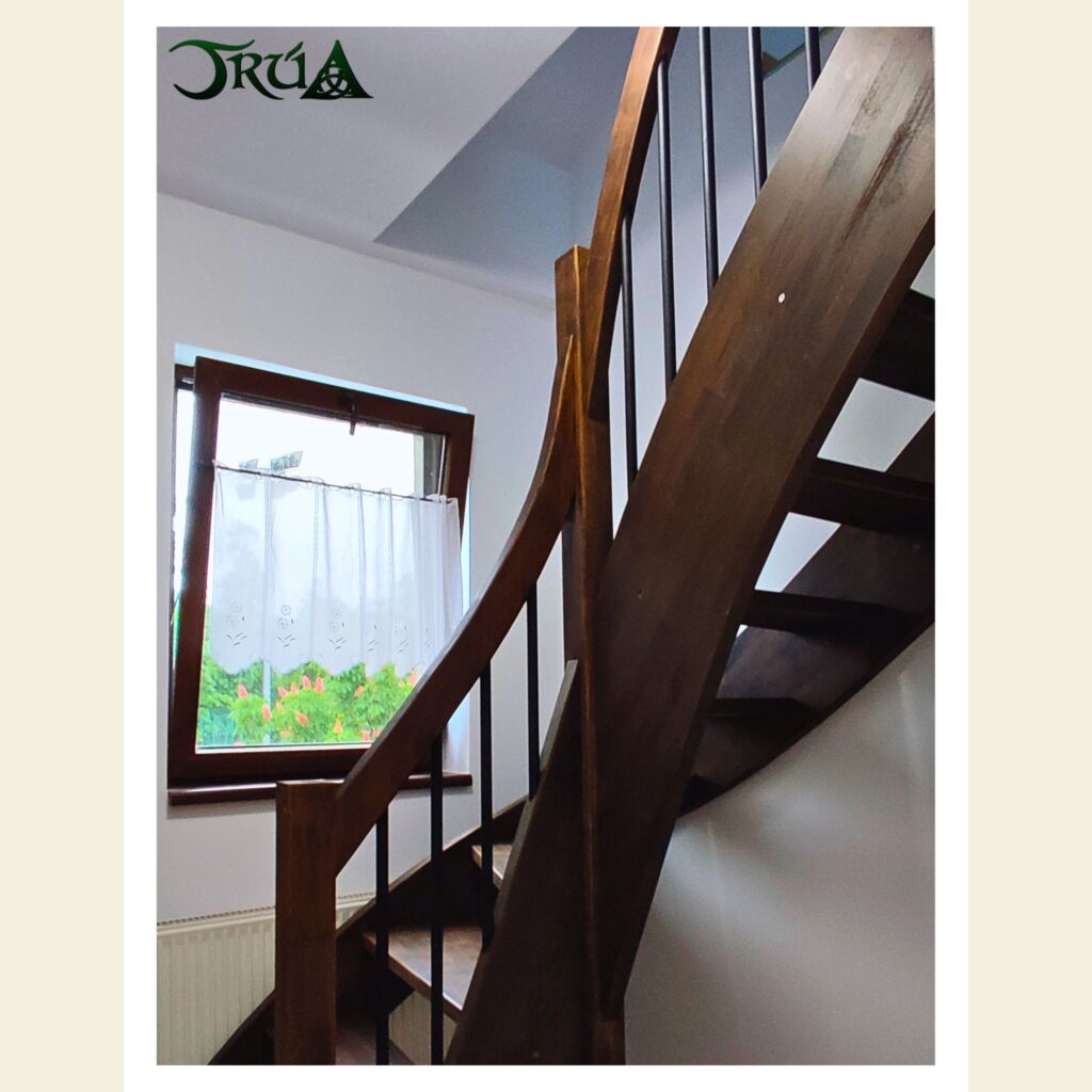 2 scara structura lemn
